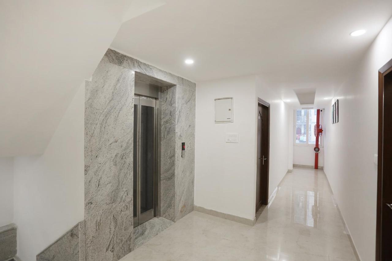 Fabexpress Taj Residency Near Yashobhoomi Convention Centre Hotel Delhi  Exterior photo