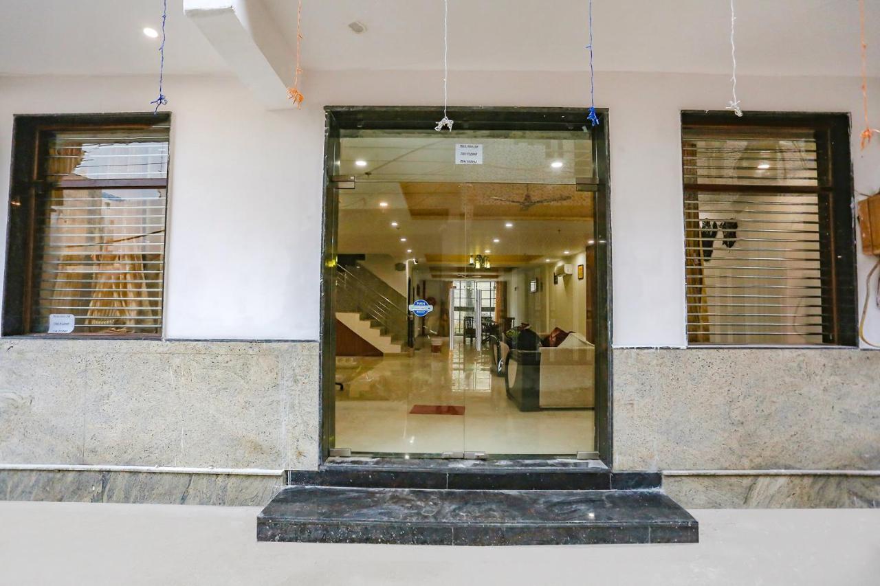Fabexpress Taj Residency Near Yashobhoomi Convention Centre Hotel Delhi  Exterior photo